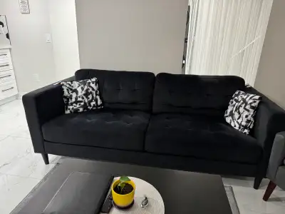 Modern Black Sofa in Excellent Condition – From Leon’s, View more