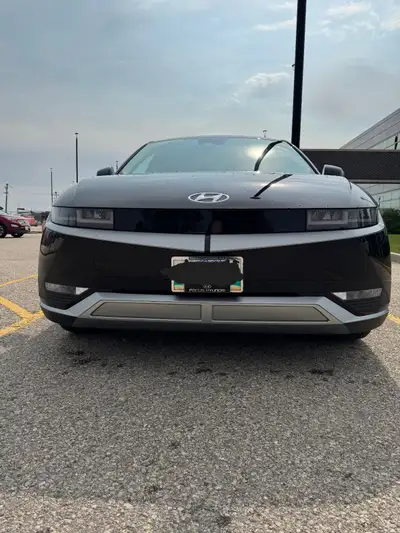 Looking for a lease takeover of my 2024 Ioniq 5 RWD. Low mileage, no accidents, smoker-free. Signed...