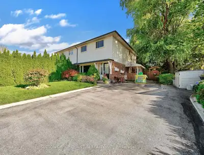 Looking for a semi-detached home that gives you flexibility to adapt as your needs change? This well...