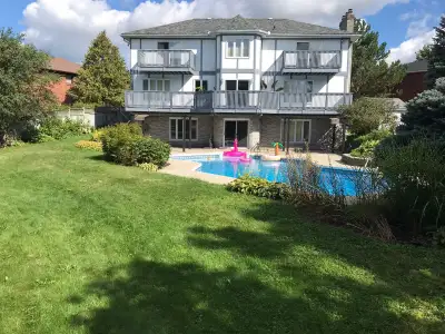 ROOM FOR RENT- Trent University Student