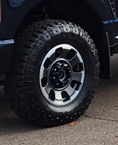Lightly used set of factory rims and tires off of a 2023 Ford F350 Tremor. Approximately 10,000 km o...