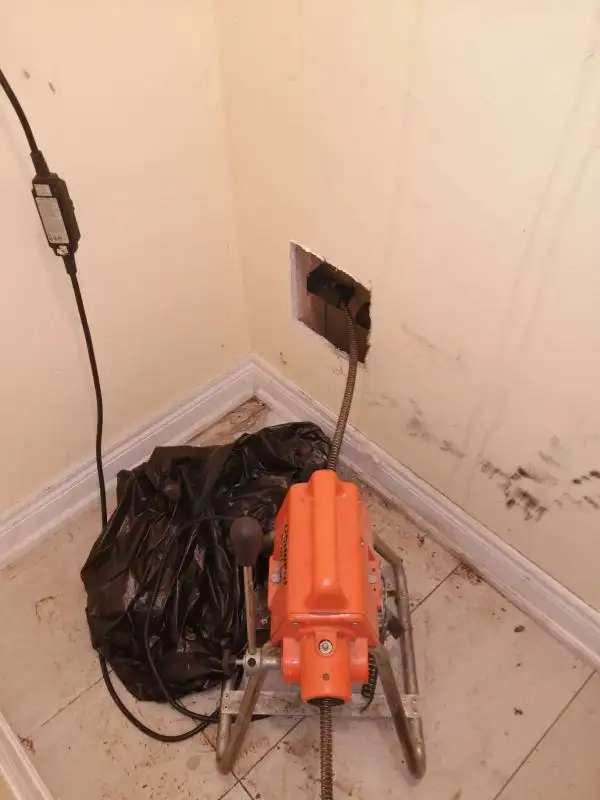 PLUMBER 6477708220DRAIN REPAIR ROUGH IN WASHROOM SUMP PUMP ISSUE in Plumbing in Hamilton - Image 4