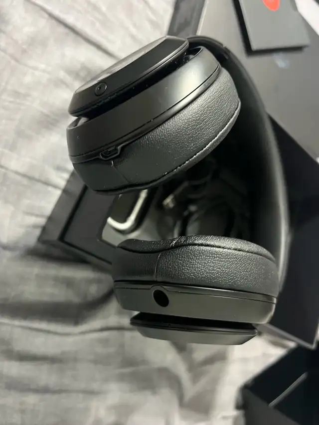 Apple Beats Studio3 Like New Noise Cancellation 538441860745144324