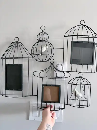 Picture frame, View more