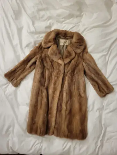 Manteau de vison pour femme, View more