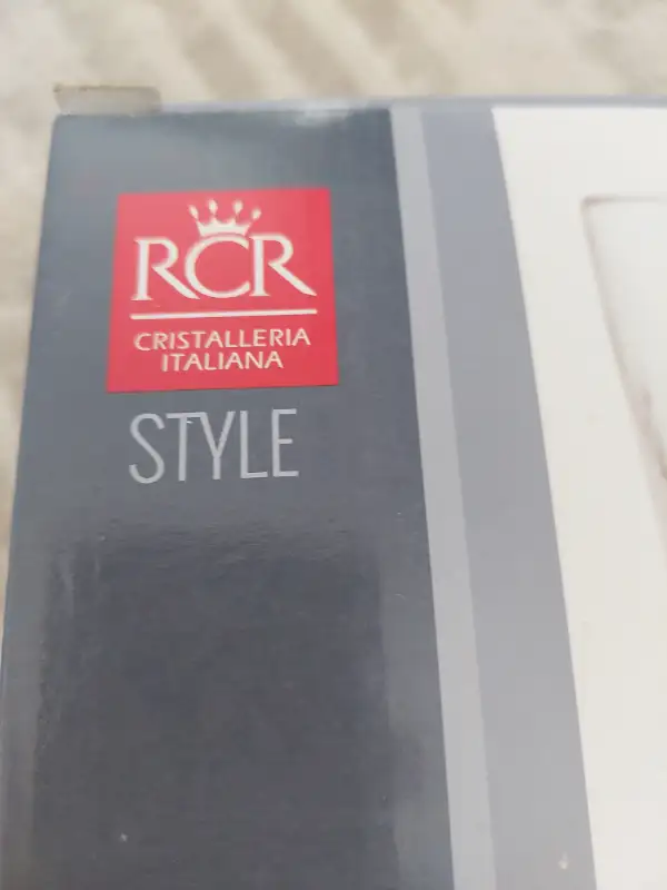 RCR CRISTALLERIA ITALIANA SET OF 6 CHAMPAGNE FLUTES! in Kitchen & Dining Wares in Calgary - Image 7