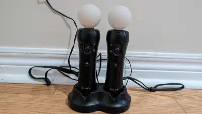 Sony PlayStation Move x2 for PS3/PS4 + dual charger
