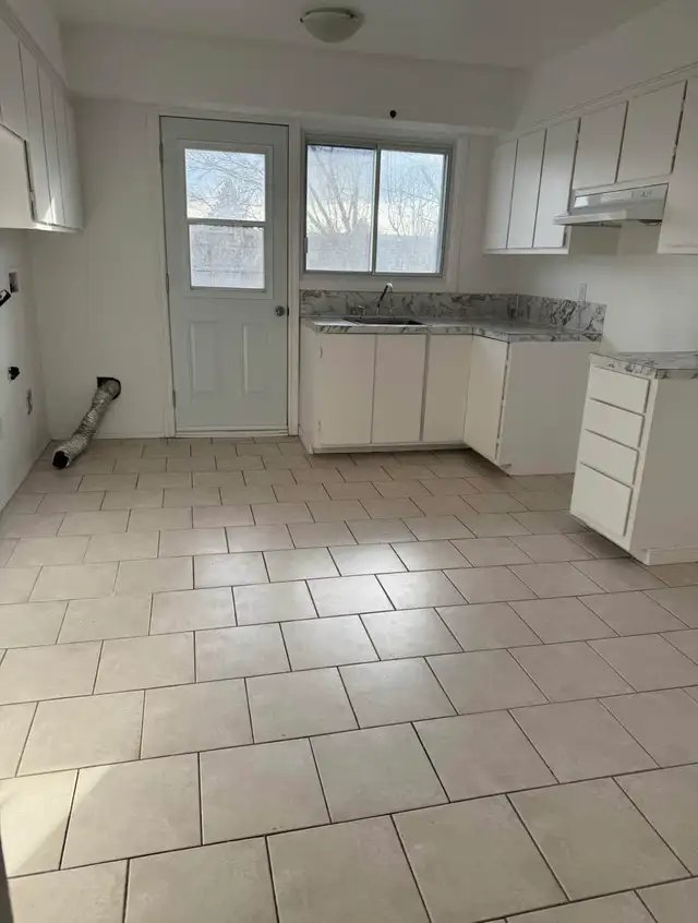 Apartment for rent, 4 1/2, lease termination.
