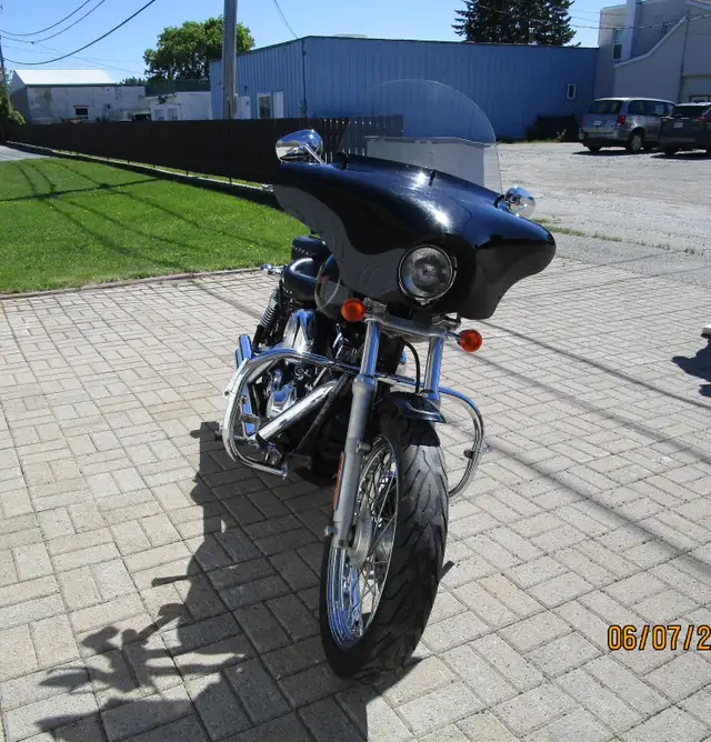 2004 Harley-Davidson Dyna Low-Rider in Street, Cruisers & Choppers in Timmins - Image 3
