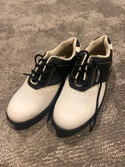 Golf shoes, View more