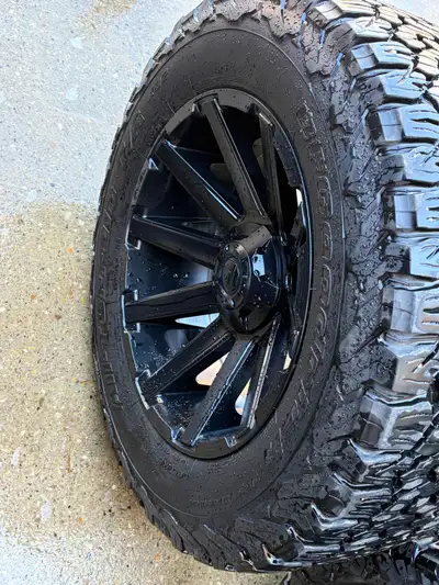 20x10, -12 offset fuel rims with BF goodrich KO2 A/T tires. 35x12.50R20 tire size. Rims are clean an...