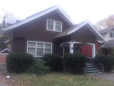 nice and quiet student room for rent. it in nice and quiet area. one room in main floor. one room in...