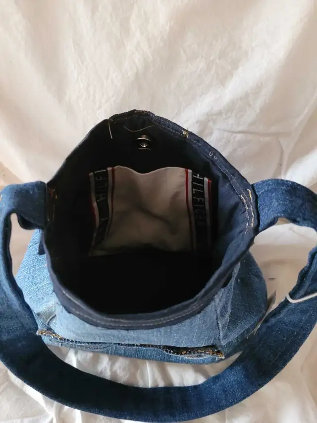 Handmade Purse in Women's - Bags & Wallets in Sudbury - Image 4