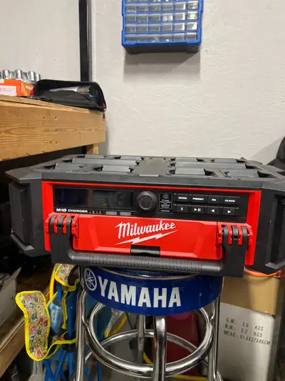 Milwaukee M18 radio, View more