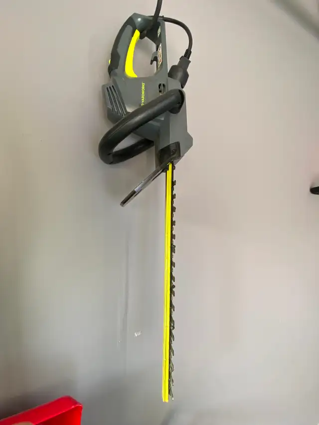 Hedge Trimmer