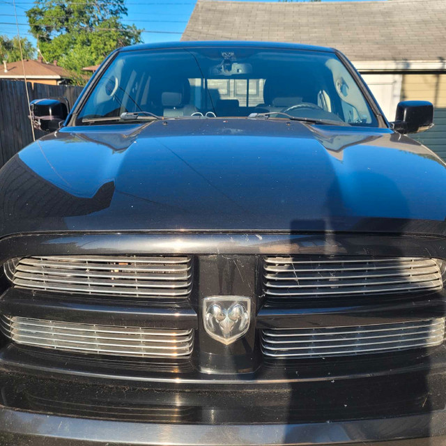 ram 1500.   5.7 litre. good  brakes manifold. gaskets nr in Cars & Trucks in Windsor Region - Image 4