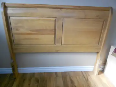 Solid Wood Full (Double) Bed., View more
