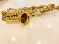 Alto Saxophone, Gold color