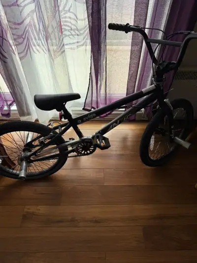 Vente de vélo., View more