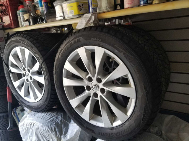 Winter tires on Toyota rimce Bridgestone Bizzak 245/55 R19 in Tires & Rims in Mississauga / Peel Region - Image 2