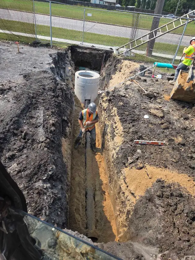 JR Sewer and Water  in Excavation, Demolition & Waterproofing in Winnipeg - Image 6