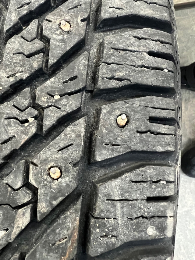 Goodyear 225/65R17 Winter Studded (used) in Tires & Rims in Miramichi - Image 4