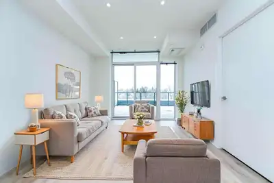 Available Feb 1. This is a true 2 bedroom, (not a 1 + den). Walking distance to the new upcoming Tra...