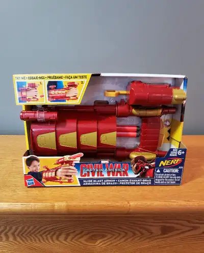 Marvel Captain America Slide Blast Armor - NEW, View more