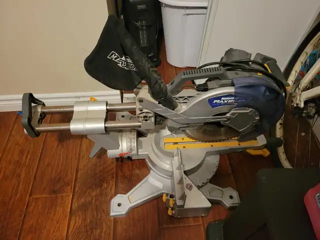 Maximum Sliding Compound Miter Saw.  in Power Tools in Mississauga / Peel Region - Image 3