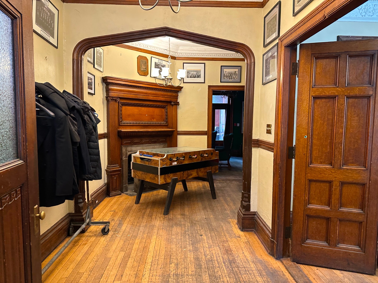 Furnished room available Aug 20 - McGill / Concordia / ETS — photo 2