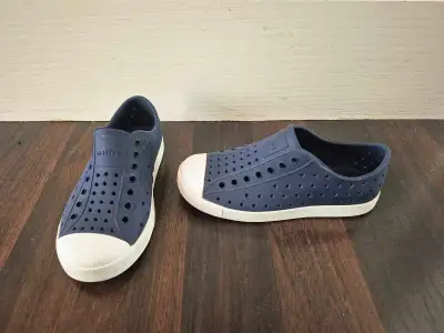 Navy blue Native shoes kid size 13, View more