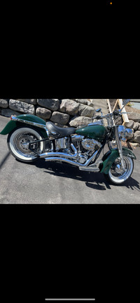 HERITAGE CLASSIC SOFTAIL  2004  Forest Green/Chrome