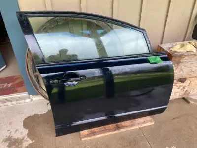 2006 -2011 Honda civic sedan front passenger door. Black. Great shape no rust or clear coat peeling.
