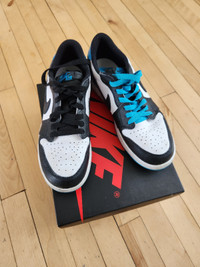 Nike Air Jordan 1 RETRO LOW OG( GS) size 6 $75