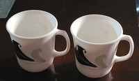 2 beautiful vintage fine China mugs by corning