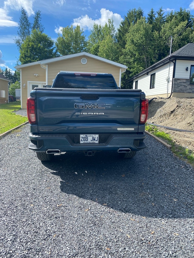 J’offre 2000$ cash transf location GM sierra 1500 élévation 2026 — photo 4