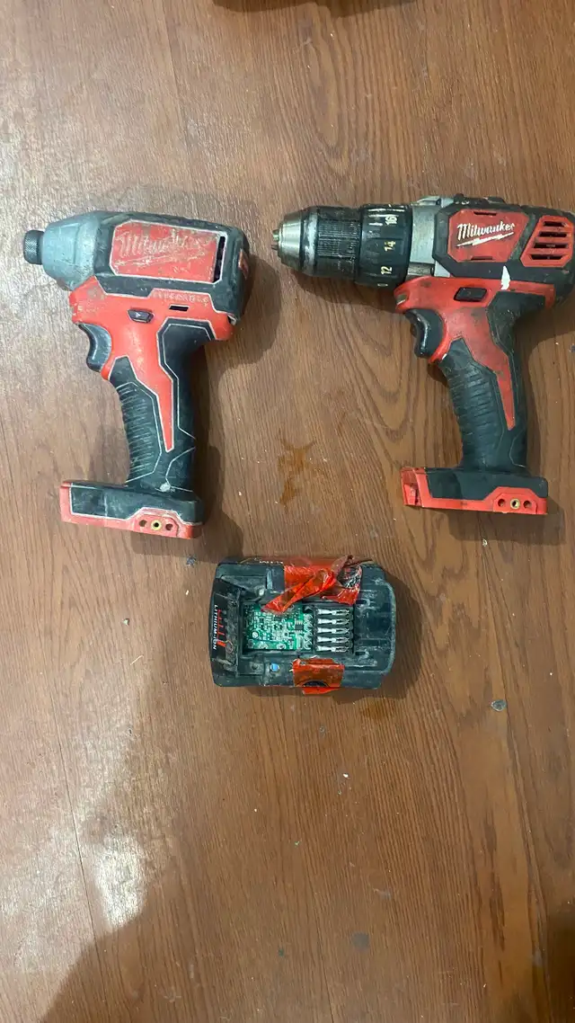 Milwaukee Power Tools with one battery in Power Tools in Hamilton - Image 2