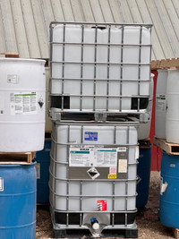 250/300 Gallons containers 
