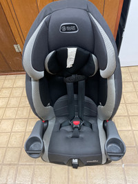 Evenflo child car seat, forward facing