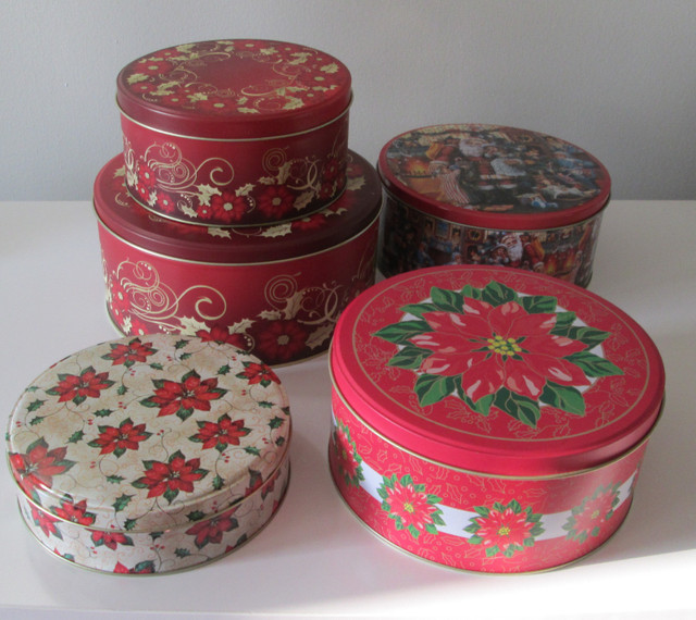 4/$8 for Brand-new Christmas Tins in Holiday, Event & Seasonal in London