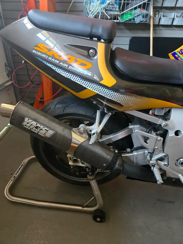 1996 suzuki gsxr 750537090890946334725