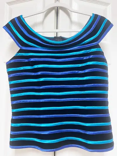 Satin Stripe Ribbing on Velvet Tops (2 colours available), size, View more