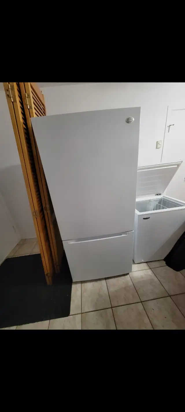 Réfrigérateur à vendre in Refrigerators in City of Montréal - Image 2