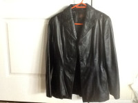 Danier Leather blazer ladies size XS