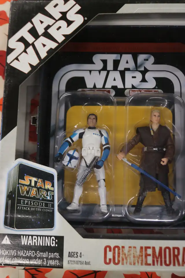 Star Wars 30th Anniversary Commemorative Tin 4-Figure Set(#6456) in Arts & Collectibles in City of Halifax - Image 4