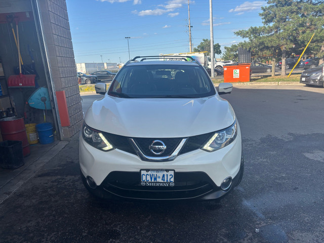 Nissan Qashqai in Cars & Trucks in Mississauga / Peel Region