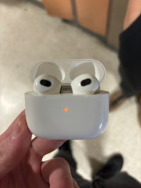 AirPods 3 real need to sell quick 