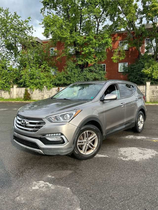 2018 Hyundai Santa Fe AWD dans Autos et camions  à Laval/Rive Nord