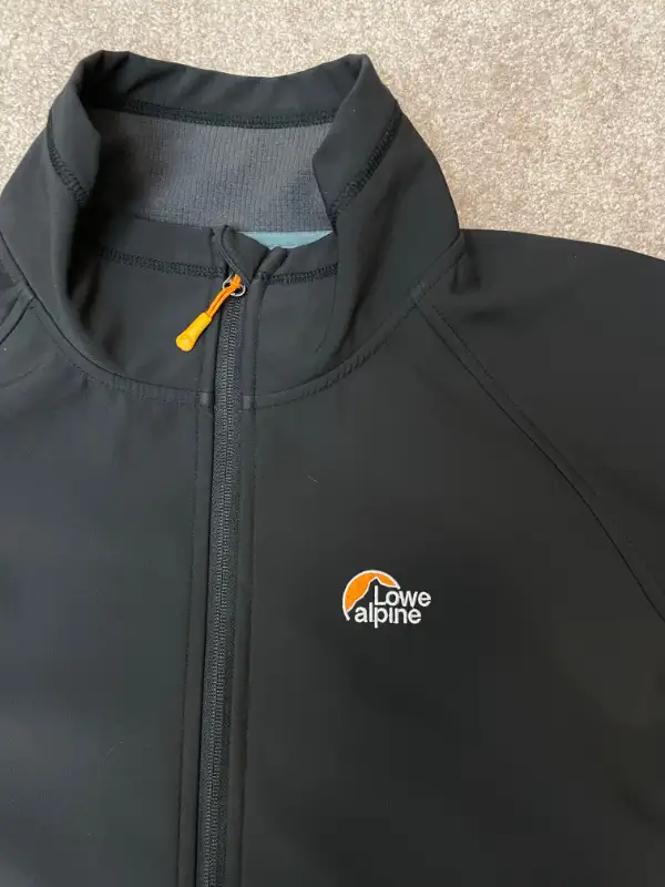 Lowe Alpine Vapour Trail Jacket - Men's Size XL in Men's in St. Albert - Image 3