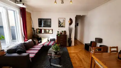 Sous location meublée - 1 an - Plateau Mont-Royal Disponible du 15 août 2026 au 15 août 2027 (dates...